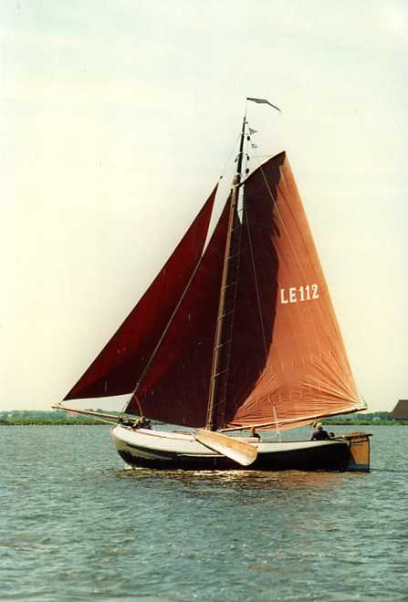 LE112 bij paling race van Heeg